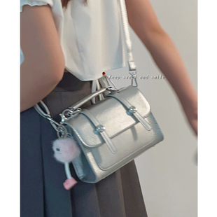 手提银色小方包 潮单肩斜挎包质感时尚 新款 泰国剑桥包包女2023夏季
