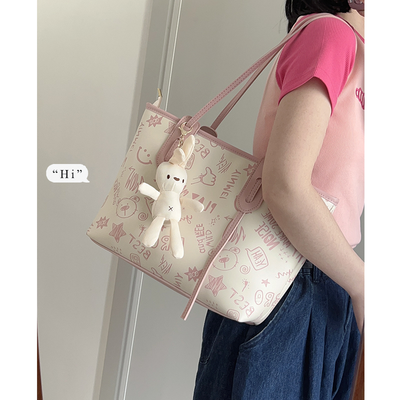 大容量通勤休闲涂鸦托特包