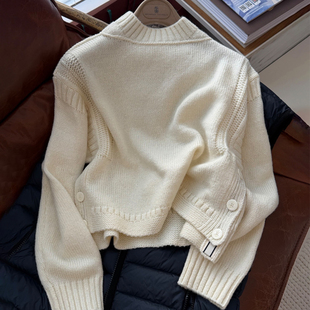 女士小立领宽松蝙蝠袖 箱型侧边扣羊毛针织衫 毛衣 短款 名媛千金风