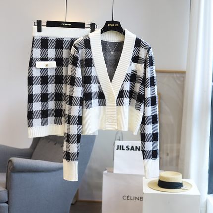 清仓 气质格纹时尚套装纯羊毛长袖开衫+半身裙女秋冬新647H