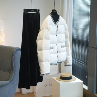 虫小小 小香风90白鸭绒保暖圆领轻便羽绒服女短款外套秋冬季A65Q