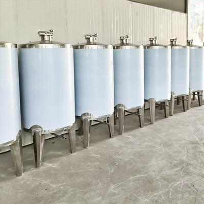 500斤1000斤立式储酒罐304不锈钢白酒储罐密封白钢桶