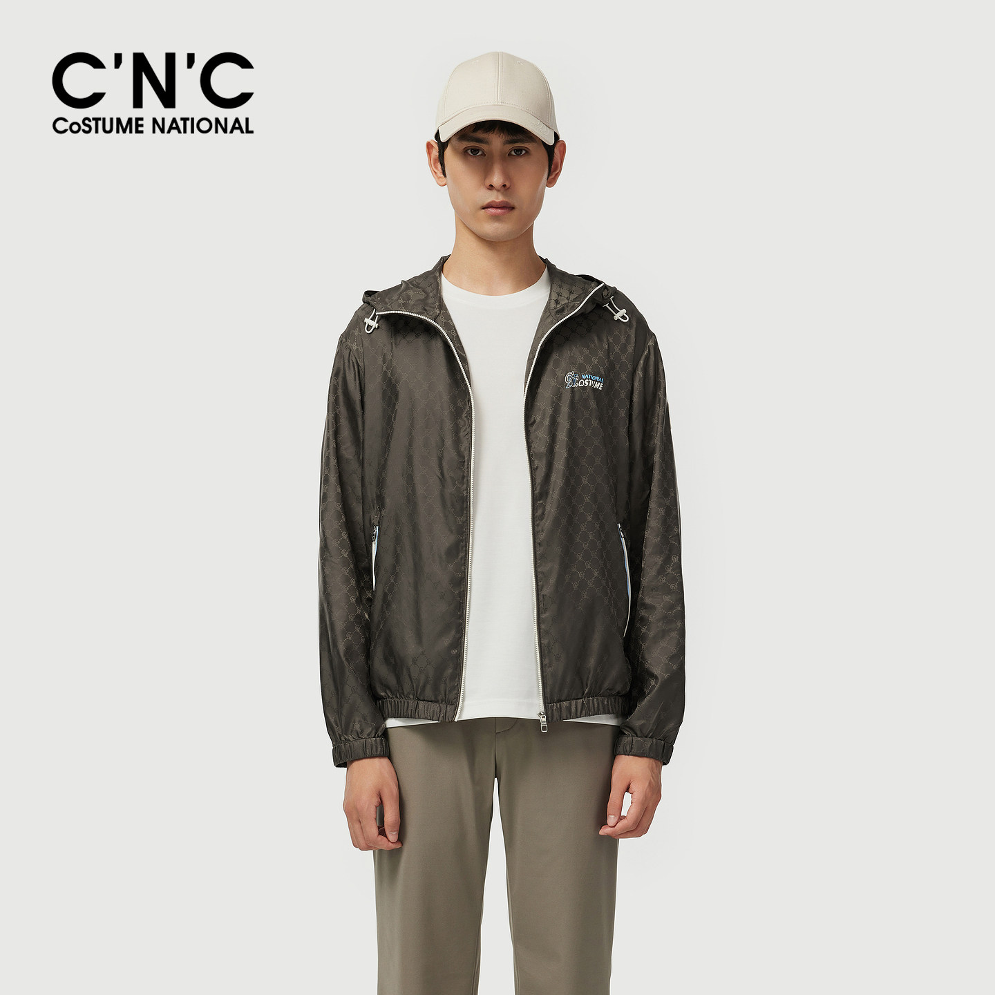 CNC男装26春夏连帽夹克男暗格满版品牌logo印花黑色轻奢薄款外套