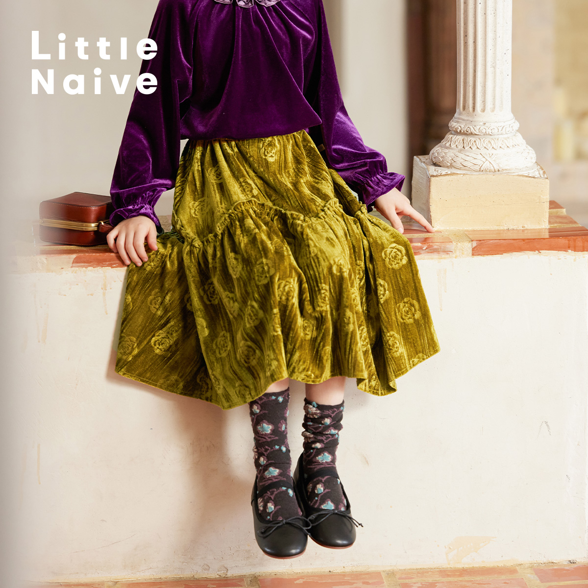 肌理玫瑰压花丝绒 立体质感