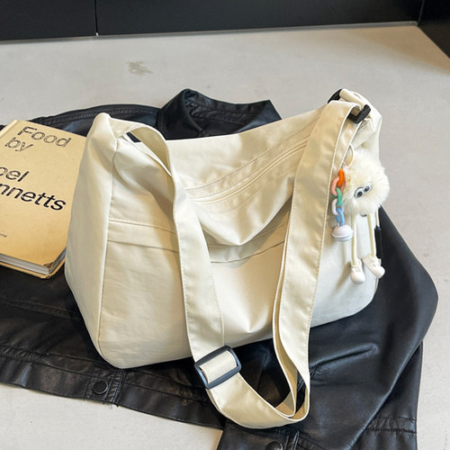 时尚尼龙布单肩斜挎包上课托特包