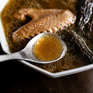 云边边|有机尼西鸡土藏鸡云南香格里拉走地公母鸡羊肚菌炖汤礼盒