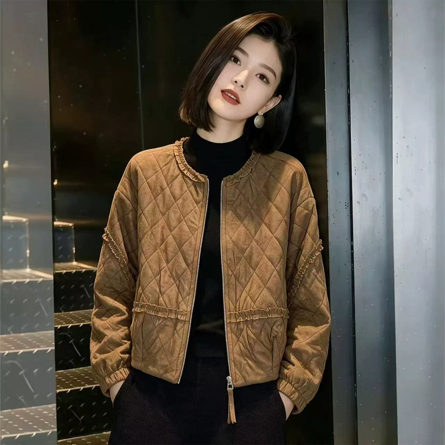 秋冬菱形格短款夹棉外套女
