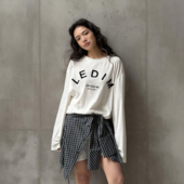 T恤女白色字母印花打底宽松上衣2026春新款 LEDIM WANG雪花棉长袖