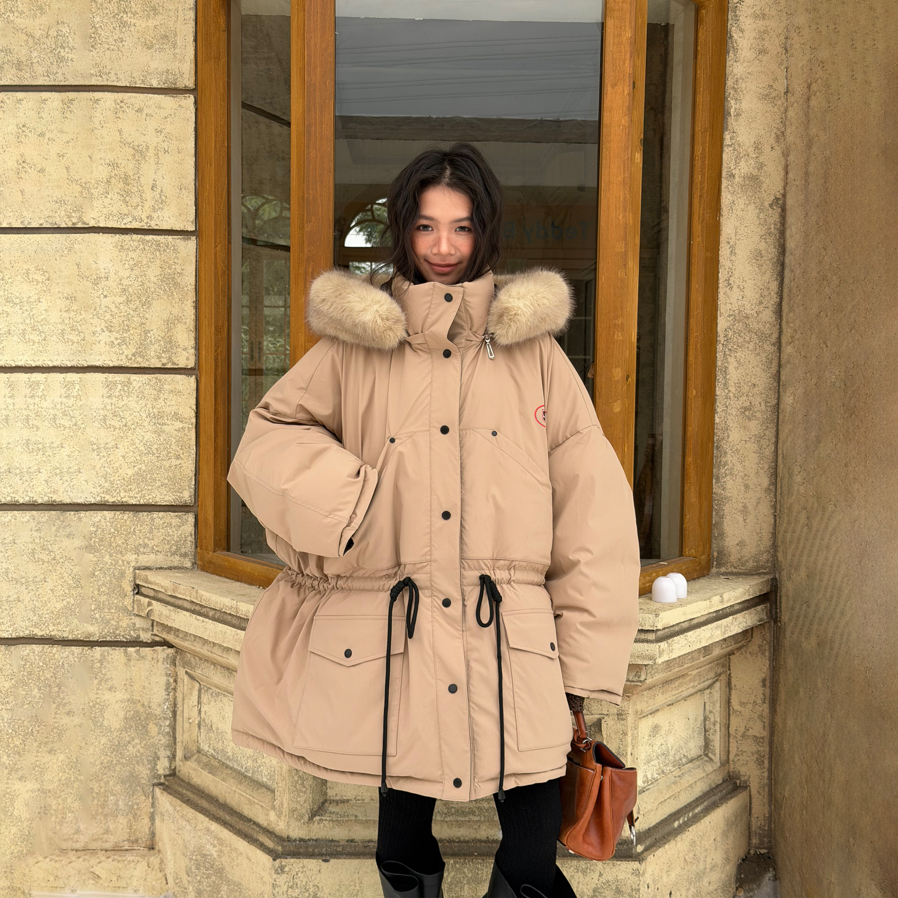 LEDIM WANG双面穿阔版羽绒服白鹅绒女卡其色双色连帽外套25冬新款