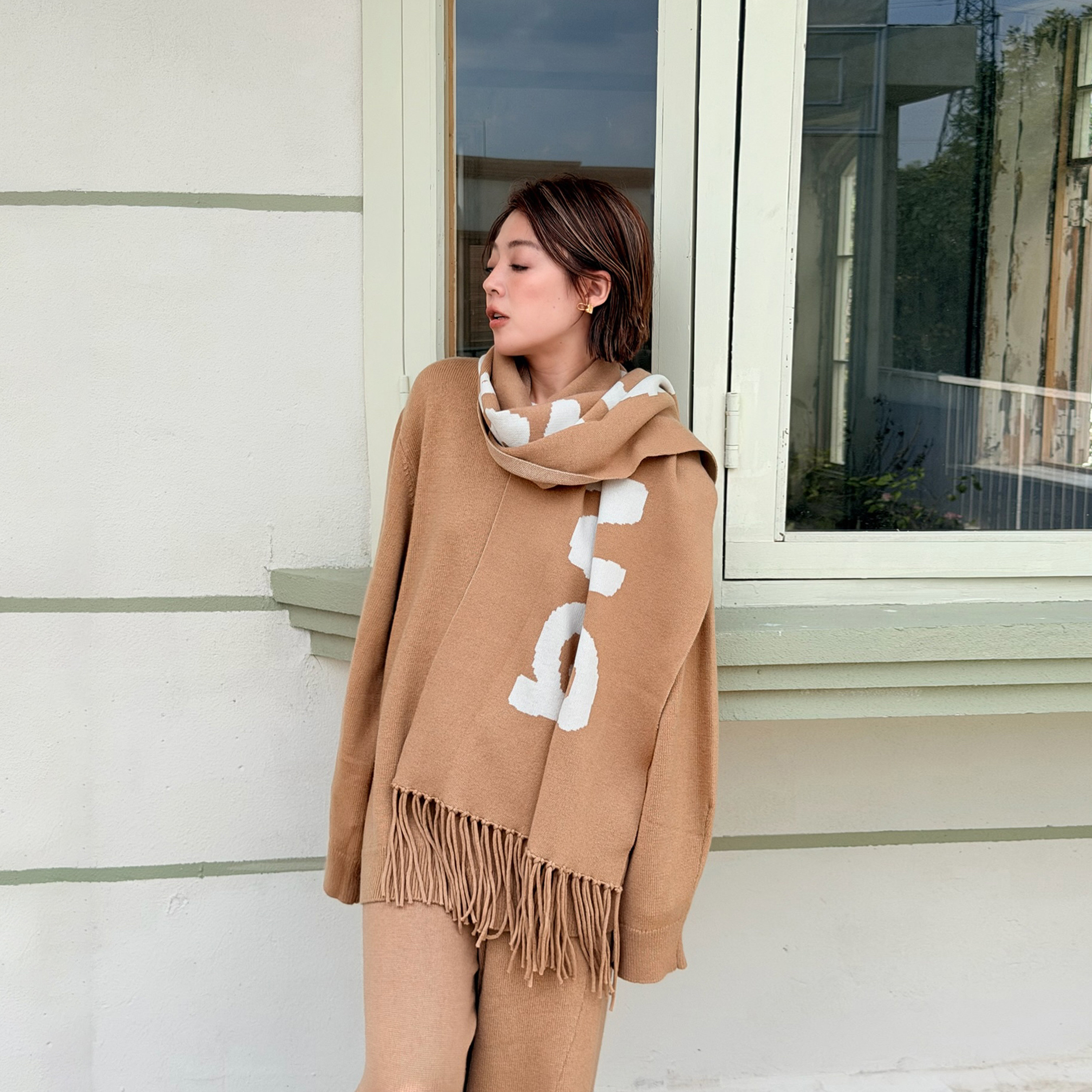 LEDIM WANG白标/慵懒撞色毛衣女卡其色落肩宽松上衣25秋冬新款