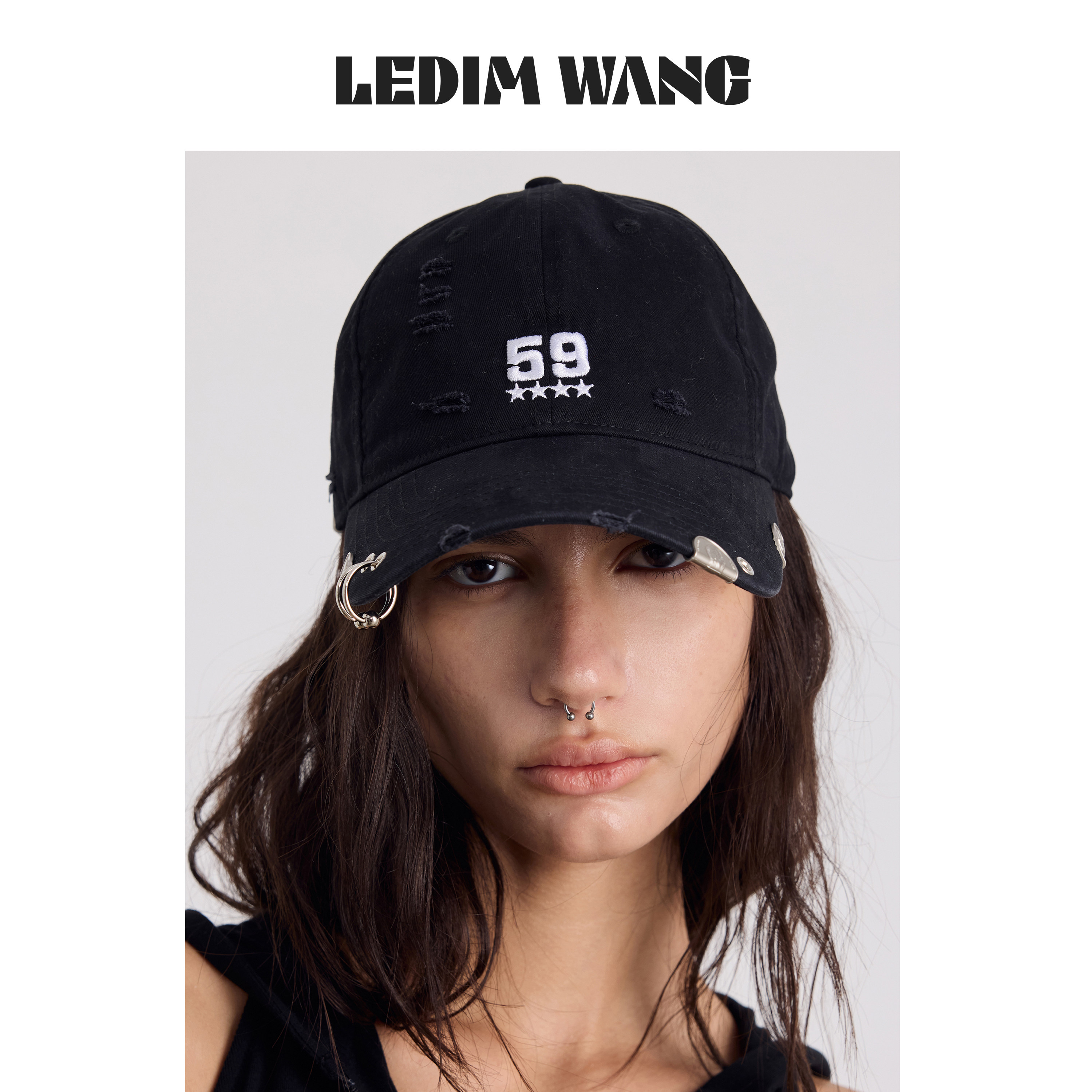 LEDIM WANG 经典做旧铆钉棒球帽女26夏新款显脸小黑色遮阳鸭舌帽
