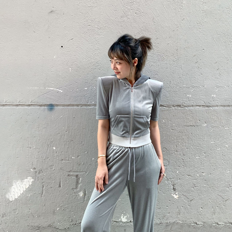 LEDIM WANG直角肩丝绒短袖衬衫女2024春夏新款设计师原创连帽衫