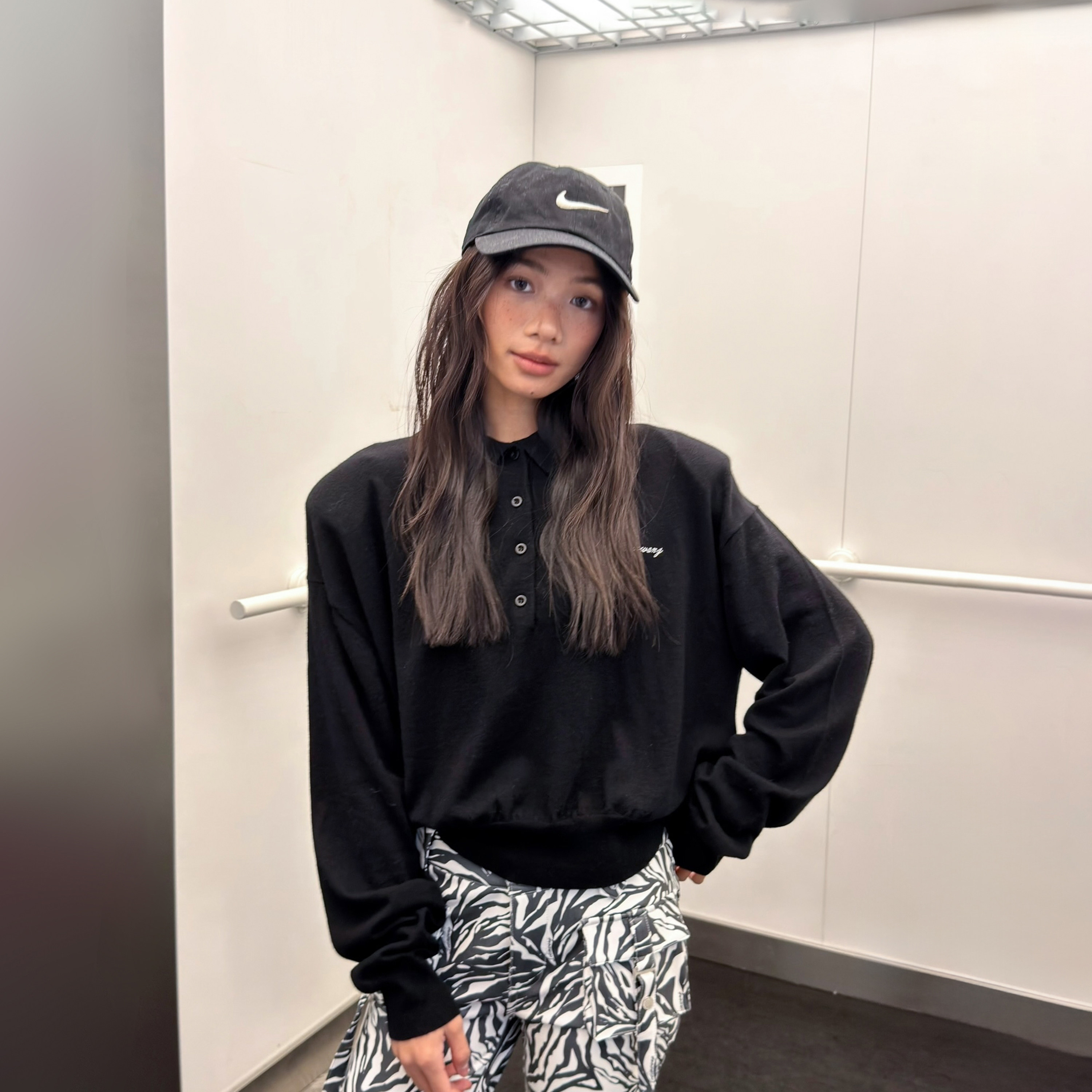 LEDIM WANG白标/刺绣垫肩针织衫毛衣女POLO领黑色上衣25秋冬新款