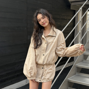 连衣裙女卡其色机能风抽绳短裙2026春新款 LEDIM WANG户外收腰长袖