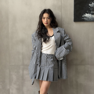 2026春新款 LEDIM 女通勤格纹阔版 套装 WANG学院风黑白西服短裙时尚