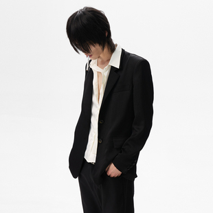 FreeOxygen【纨绔子弟】褶皱肌理休闲修身宽松垫肩西服外套