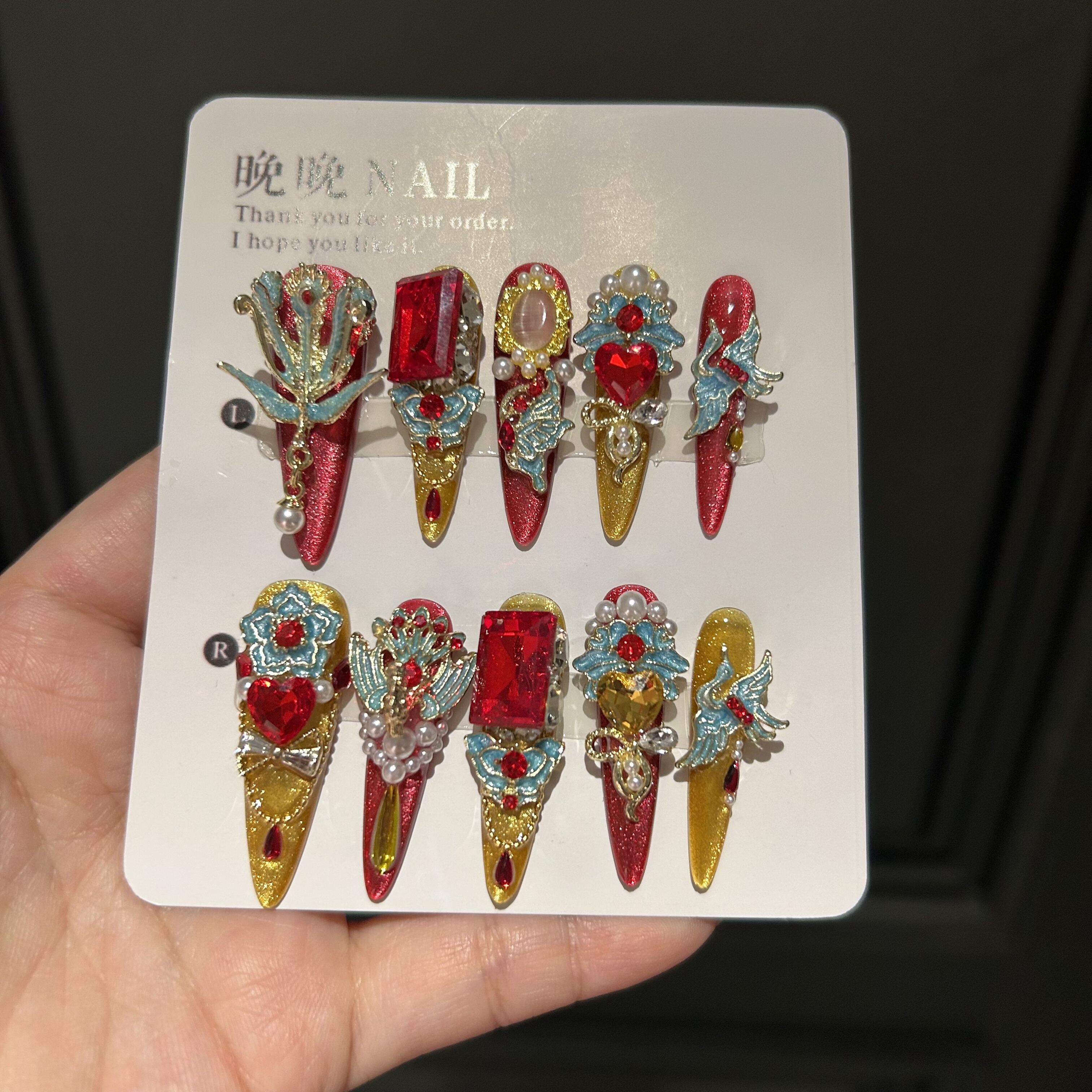 凤冠 纯手工穿戴甲结婚美甲高贵质感手工美甲婚甲首选假指甲,彩妆/香水/美妆工具,穿戴甲/甲片,淘宝优惠券,粉丝福利购,淘宝优惠卷