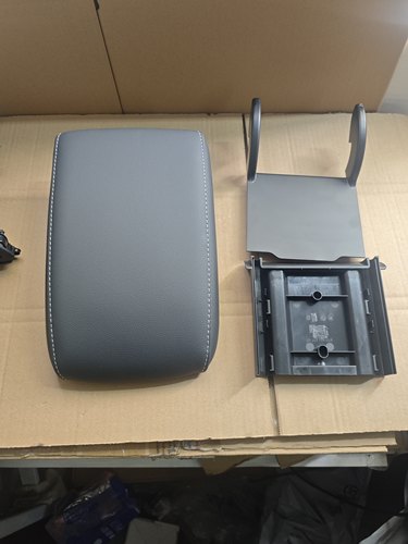 捷达VS5VS7改装扶手箱盖带伸缩 高配真皮伸缩扶手箱白线红线全新