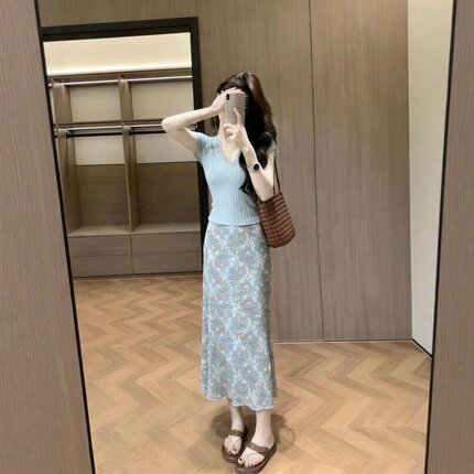 MOJI PLNOY韩系修身显瘦气质上衣夏季高腰百搭碎花半身裙两件套女