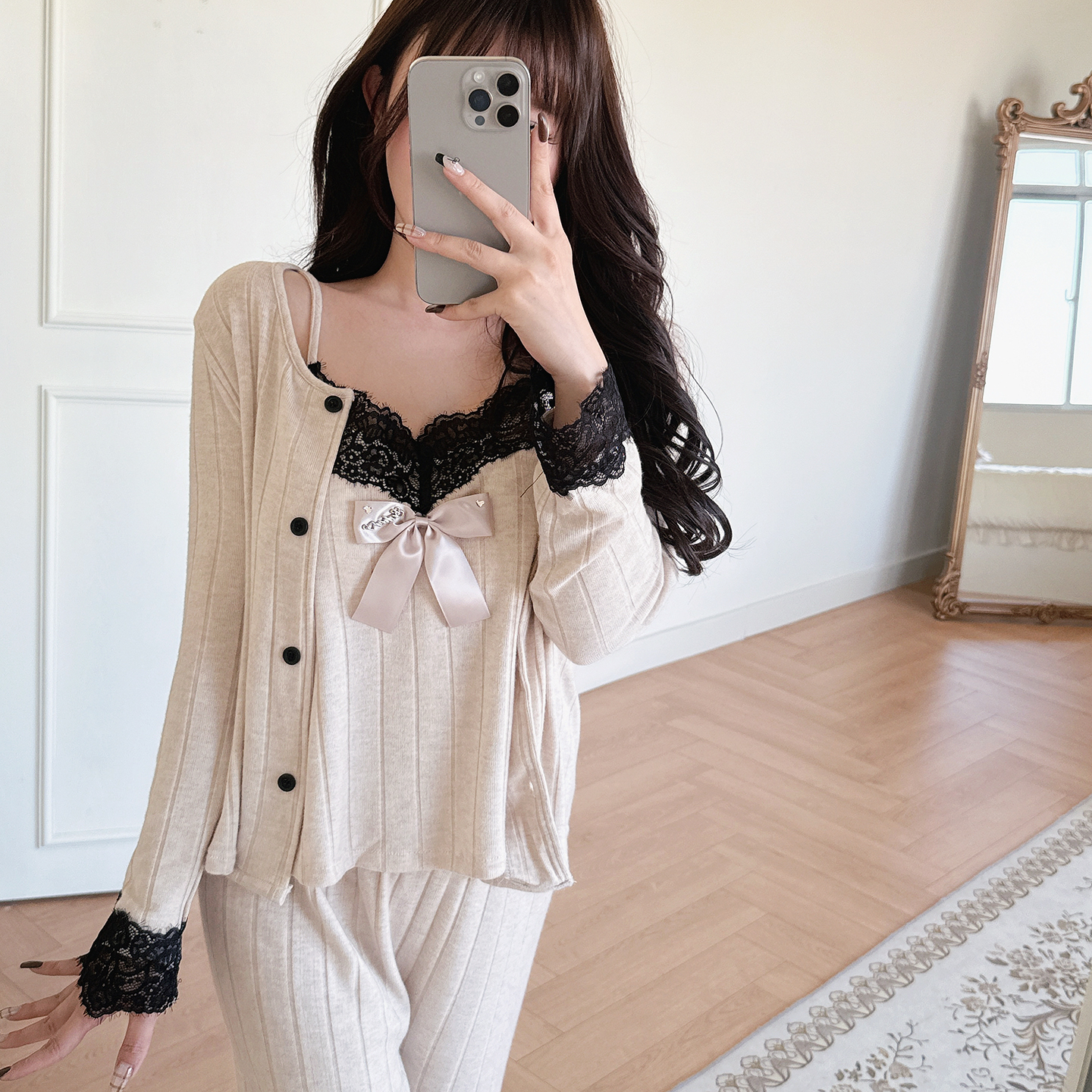 BK* 【冬日恋岛】原创新超柔羊绒纯欲蝴蝶结套装带胸垫高级感睡衣