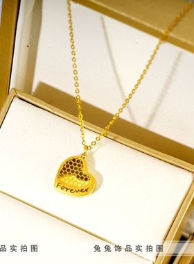 【钛钢不掉色】爱心字母鱼鳞片闺蜜锁骨项链轻奢小众气质网红女款