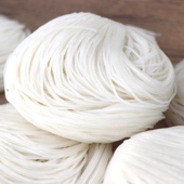 云南半干米线鲜湿过桥米线速食方便正宗无胶中粗大米米线真空袋装