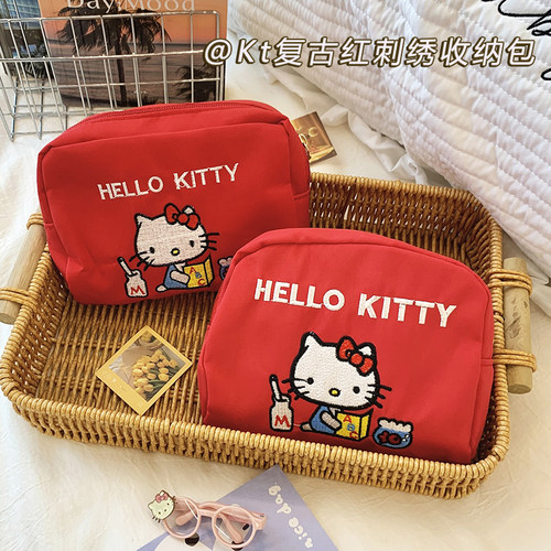 猫咪复古红刺绣收纳包大容量姨妈袋外出旅行便携杂物洗漱化妆包