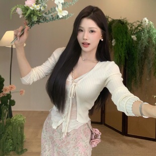精致镂空绣花系带假两件针织衫 上衣 春日序曲 陈六六CHENLIULIU