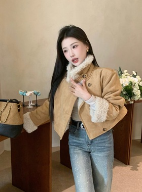 陈六六CHENLIULIU【伦敦少女】复古甜酷韩系氛围感高级卡其短外套