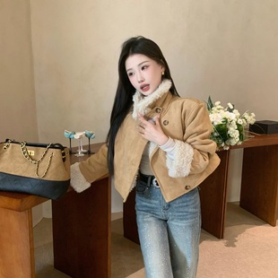 陈六六CHENLIULIU 复古甜酷韩系氛围感高级卡其短外套 伦敦少女