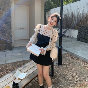 黑色吊带连衣裙 韩系甜美风波点衬衫 陈六六CHENLIULIU 首尔假日