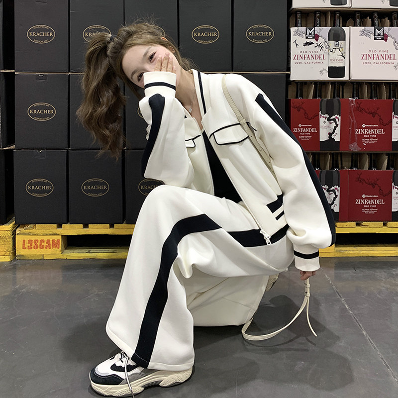 休闲穿搭米白色小外套卫衣配阔腿裤女春秋超火好看运动风两件套装,女装套装/套裙,郎佰婉