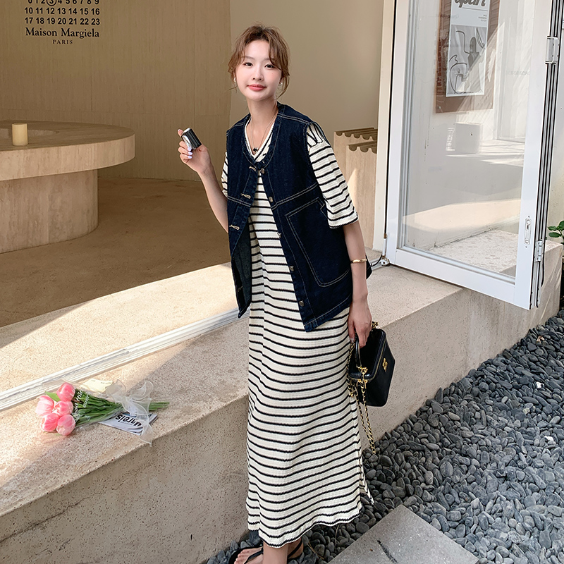 法式牛仔马甲条纹连衣裙套装女夏2025新款长裙休闲气质独特超好看，女装套装/套裙，郎佰婉