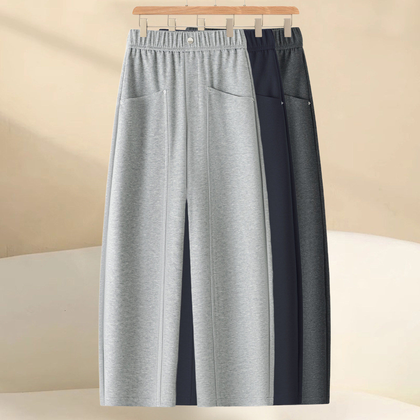 浅灰色直筒弯刀裤女春秋季2026新款小个子超好看的休闲镰刀卫裤子