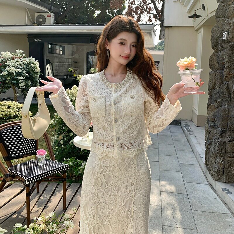 赫小本香风法式名媛甜美气质减龄少女钉珠蕾丝上衣半身裙两件套装