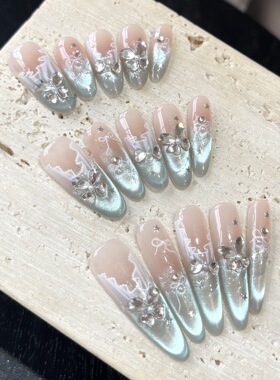 蓝调冰纱纯手工穿戴甲冰蓝猫眼显白美甲高级气质穿戴甲美甲贴