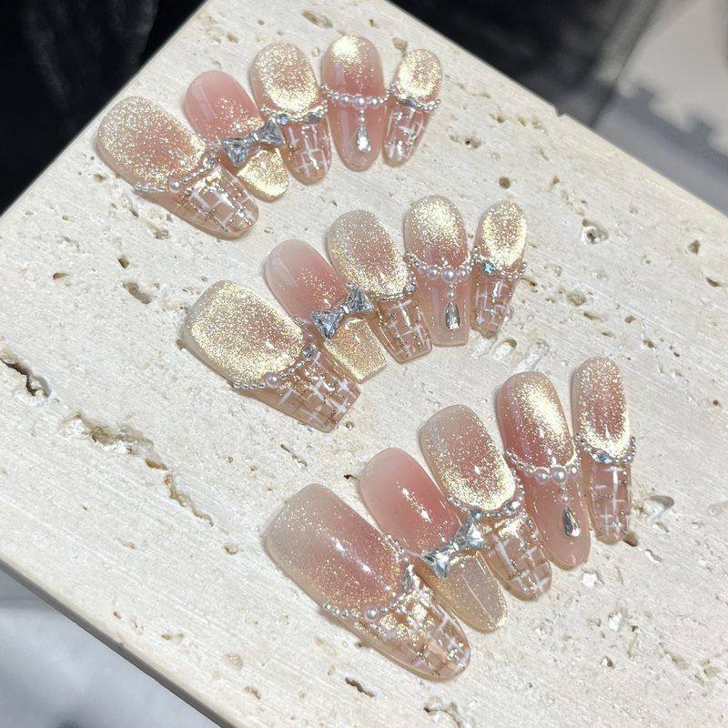 【金粉世家】纯手工穿戴甲温柔法式细闪猫眼美甲小香风高级穿戴甲,彩妆/香水/美妆工具,穿戴甲/甲片,淘宝优惠券,粉丝福利购,淘宝优惠卷