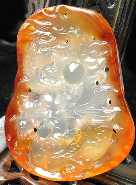 冰彩玉髓男女吊牌鲤鱼跃龙门吊坠