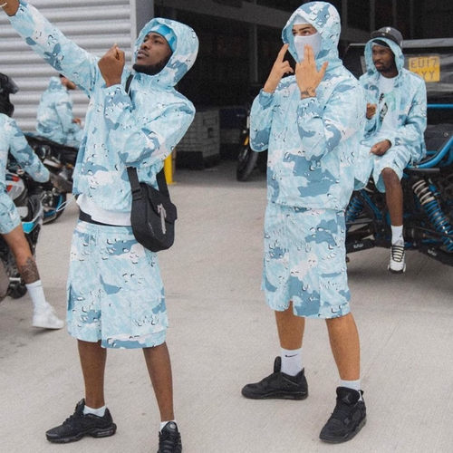 Trapstar薄款风衣休闲运动短裤