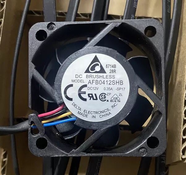AFB0412SHB-SP17 全新原包装台达 4015 12V 0.35A 4线PWM 4CM风扇