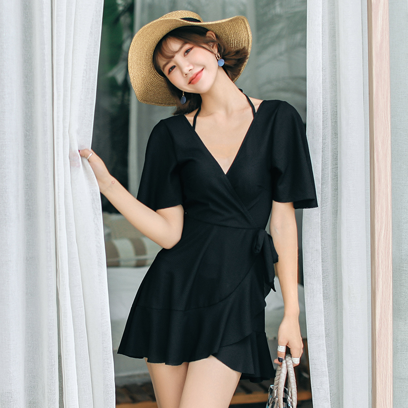泳衣女连体裙式平角钢托聚拢胖mm