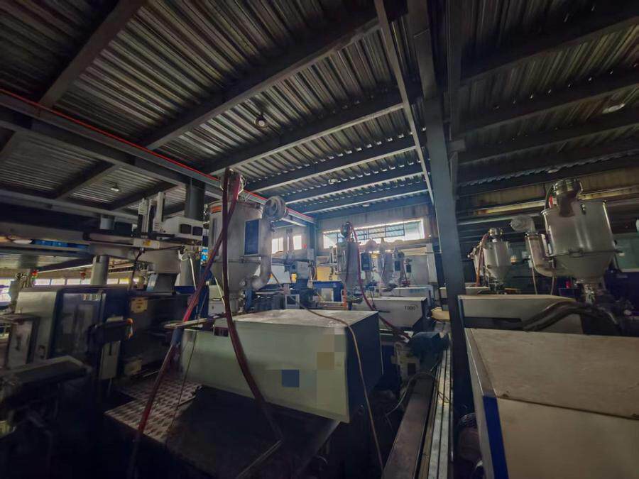 4月13日宁波存放于慈溪市古师路998号厂房内的14台塑料注射成型机（不包含设备上安装的机械手和料桶）网络拍卖公告