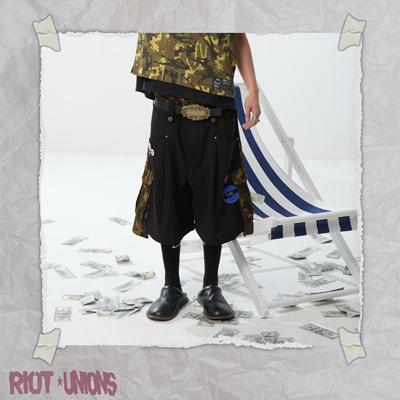 RIOTUNIONS25SS西裤拼特殊迷彩双腰头设计金色条纹提花工装7分裤