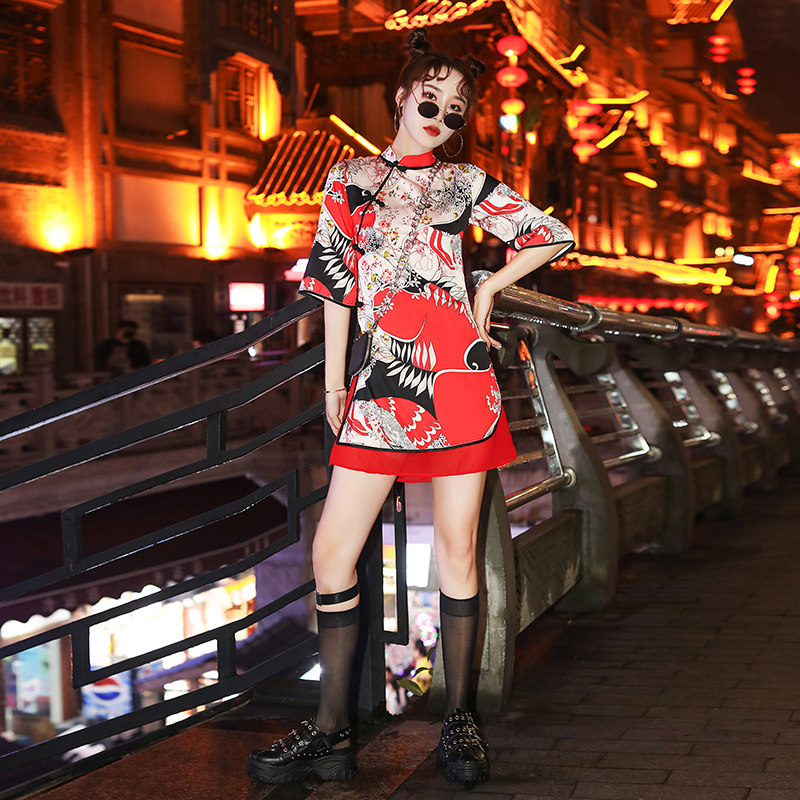 国潮旗袍时尚潮流年轻款少女日常减龄甜美低领显瘦改良连衣裙短夏