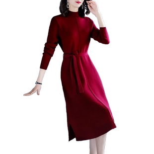 红色连衣裙冬天女长款气质宽松高端洋气2025新款喜庆针织毛衣裙子