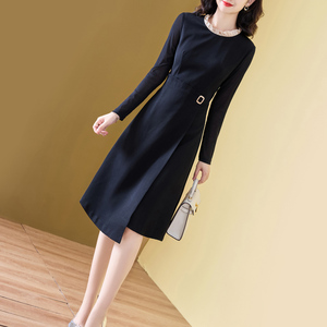 春秋女装2025年新款法式气质ol通勤v领长袖遮肚子显瘦连衣裙高档