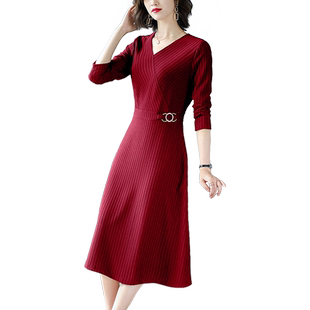 早春款连衣裙贵夫人长袖修身40岁2025新款中长款洋气收腰红色裙子
