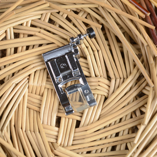 兄弟蝴蝶家用多功能缝纫机曲折压脚起缝功能压脚重机80胜家6805