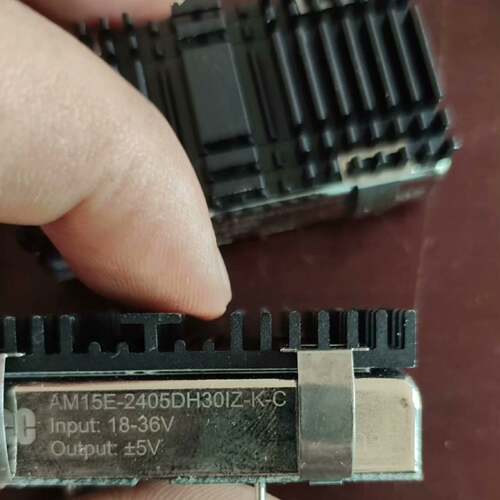 可维修AM15E-2405DH30IZ-K-C电源模块2个，单价5议价