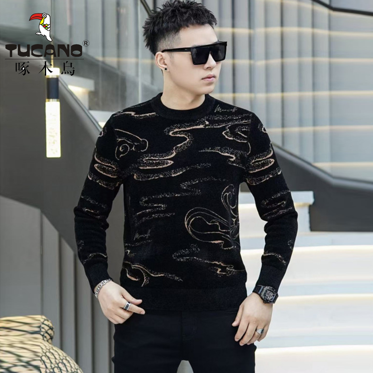 啄木鸟冬季新款加厚短绒高品质圆领针织衫毛衣欧货烫钻不起球男装